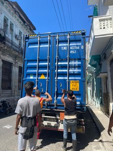 Containerentladung_Kuba_Juni_Bild_01-vorschau.jpg